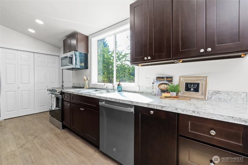 Property photo for 4622 233rd Street Ct E, Spanaway photo 10