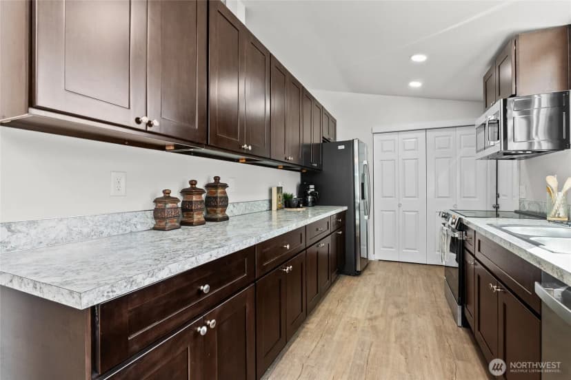Property photo for 4622 233rd Street Ct E, Spanaway photo 11