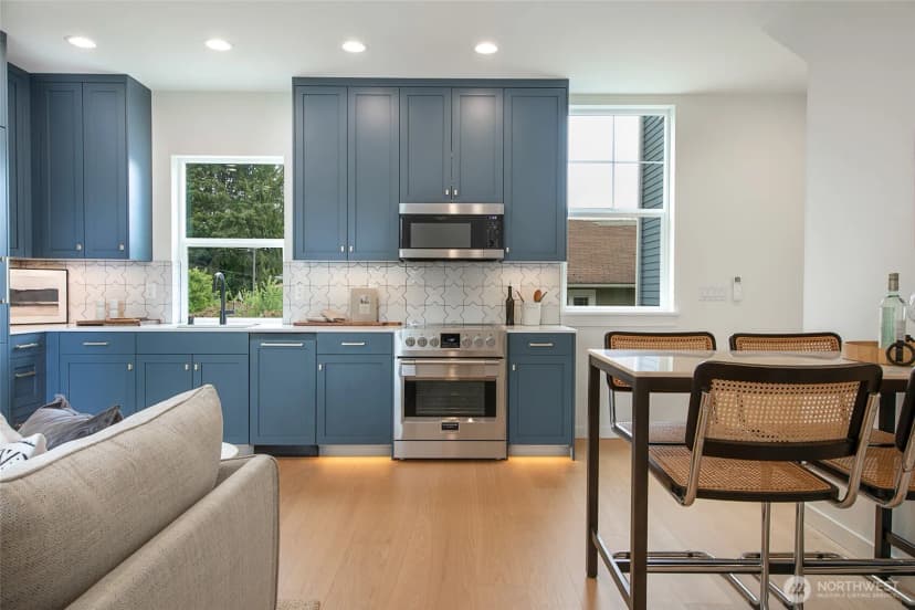 Property photo for 3639 34th Avenue W #b, Seattle photo 10
