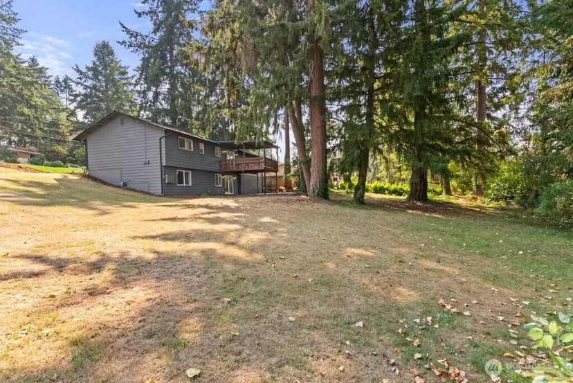 Property photo for 11008 Maury Lane Sw, Lakewood photo 35