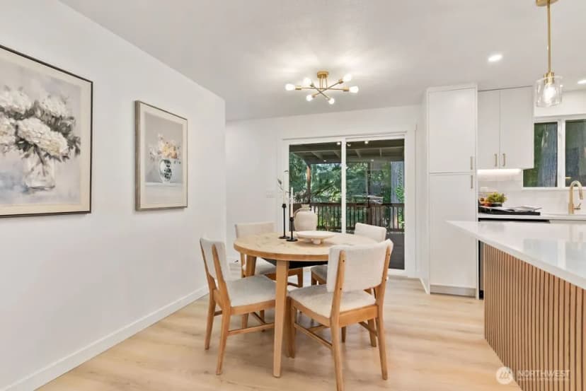 Property photo for 11008 Maury Lane Sw, Lakewood photo 8