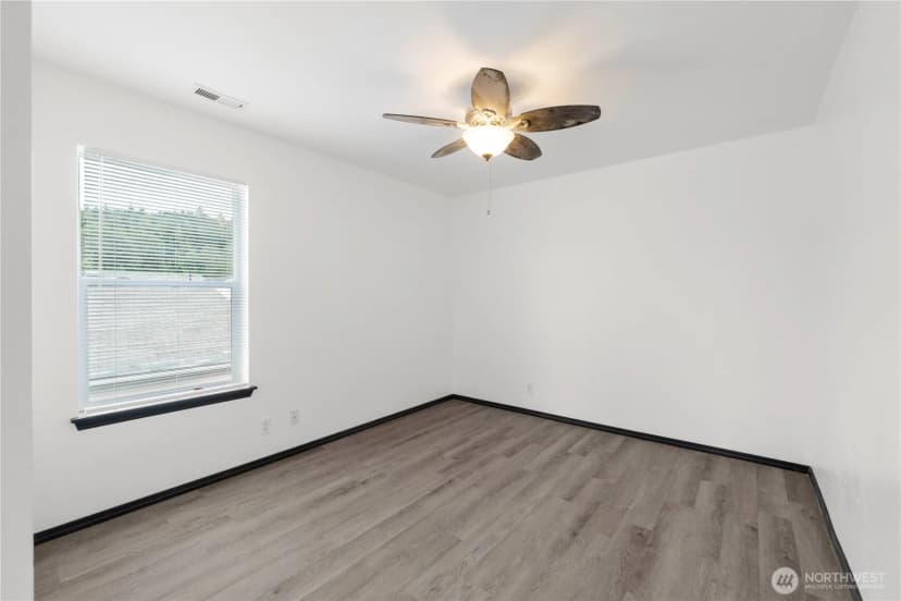 Property photo for 116 Mazza Street Ne, Orting photo 20