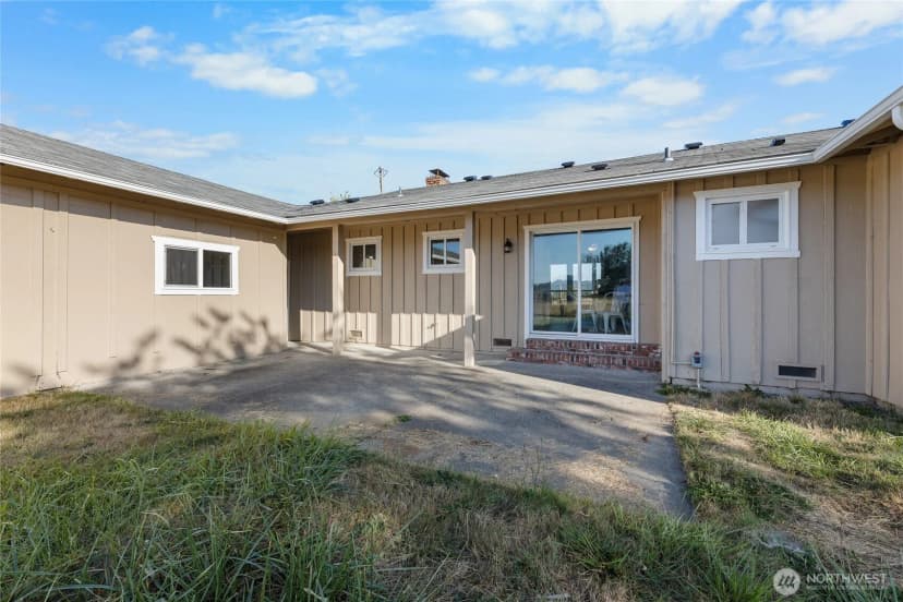Property photo for 18008 202nd Street E, Orting photo 31