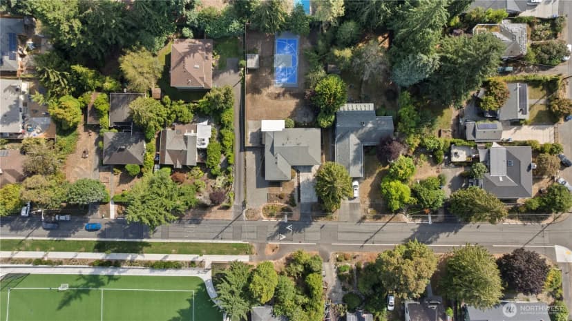 Property photo for 2327 117th Street, Seattle photo 35