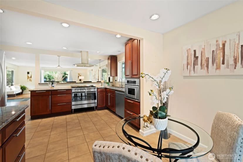 Property photo for 2327 117th Street, Seattle photo 11