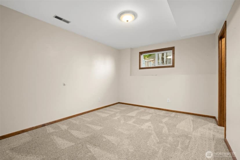 Property photo for 8308 Granite Drive Nw, Gig Harbor photo 31