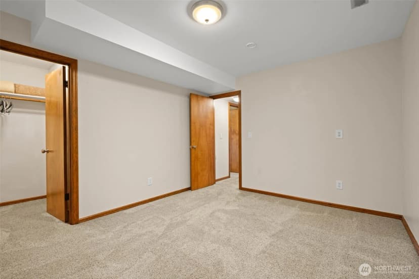 Property photo for 8308 Granite Drive Nw, Gig Harbor photo 32