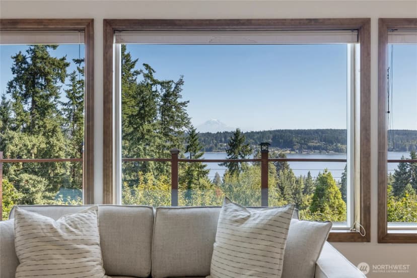 Property photo for 8308 Granite Drive Nw, Gig Harbor photo 5
