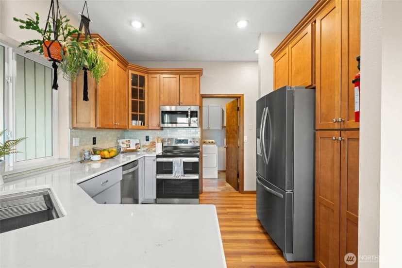 Property photo for 8308 Granite Drive Nw, Gig Harbor photo 13