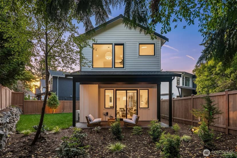 Property photo for 7022 127th Avenue Ne, Kirkland