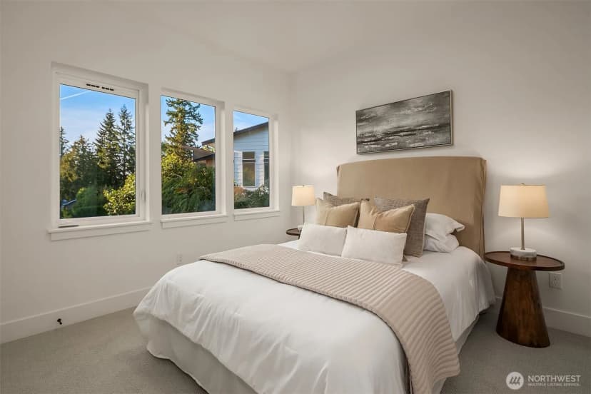 Property photo for 7022 127th Avenue Ne, Kirkland photo 15