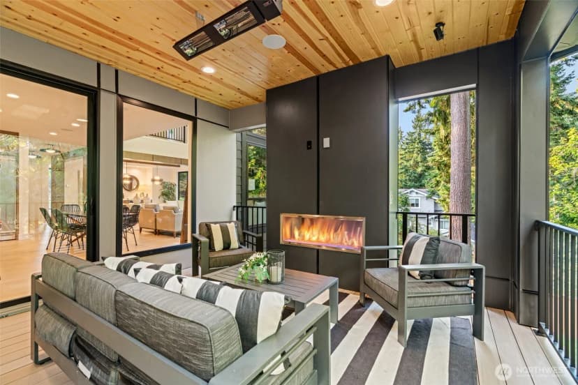 Property photo for 10648 Woodhaven Lane, Bellevue photo 38