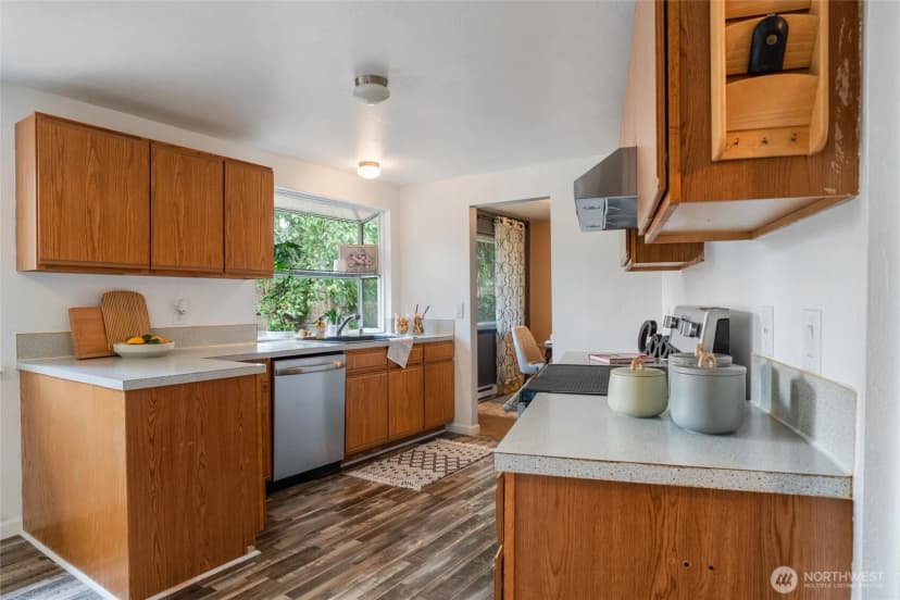 Property photo for 3160 Se Pierson Street, Port Orchard photo 17