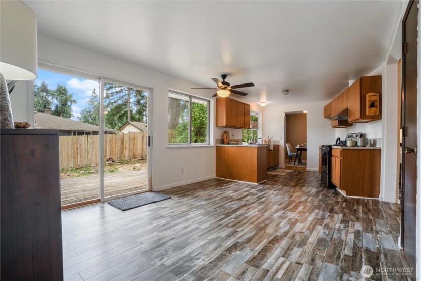 Property photo for 3160 Se Pierson Street, Port Orchard photo 19