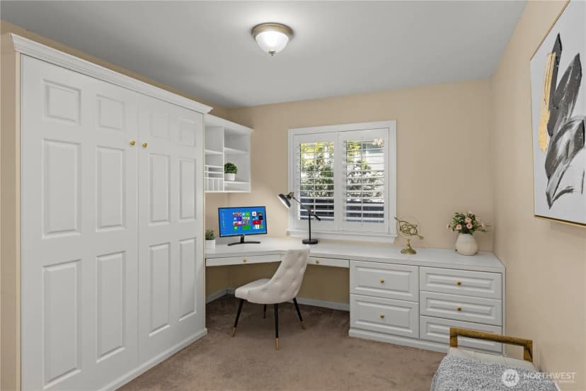 Property photo for 3015 164th Avenue Ne, Bellevue photo 23