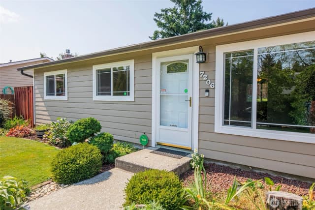 Property photo for 7206 6th Avenue W, Everett photo 4