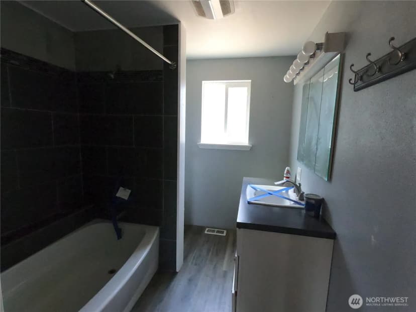 Property photo for 204 Chehalis Avenue, Pe Ell photo 10