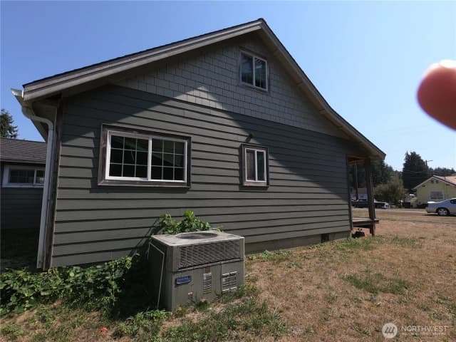 Property photo for 204 Chehalis Avenue, Pe Ell photo 2