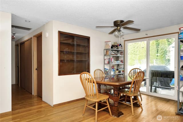 Property photo for 22304 113th Place Se, Kent photo 5