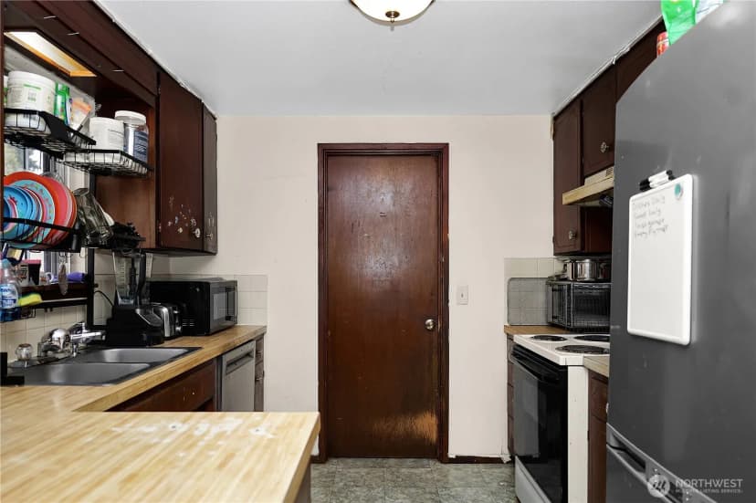 Property photo for 22304 113th Place Se, Kent photo 6