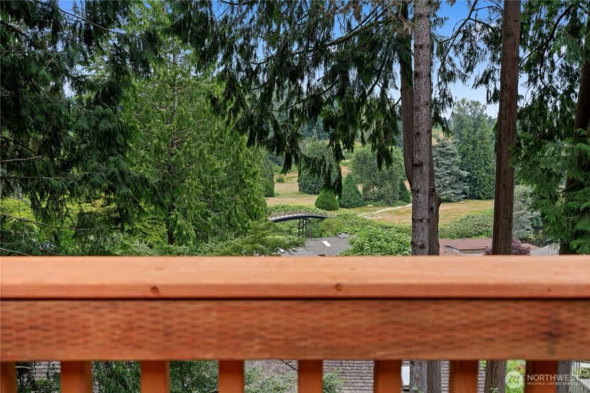 Property photo for 9320 Hoeder Lane, Bothell photo 16