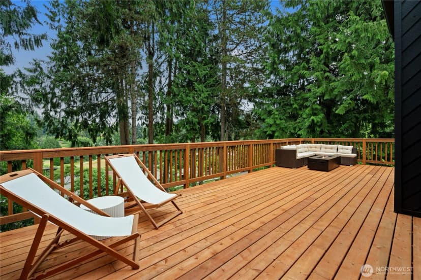 Property photo for 9320 Hoeder Lane, Bothell photo 15