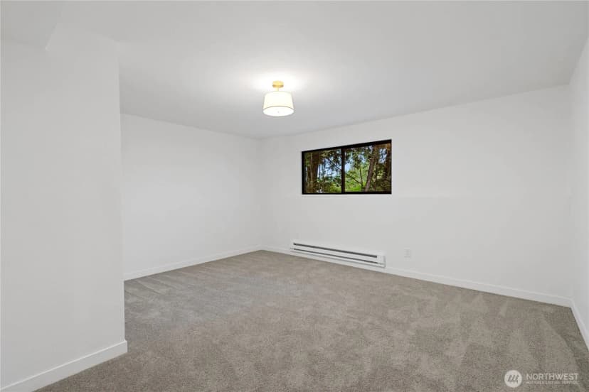 Property photo for 9320 Hoeder Lane, Bothell photo 32