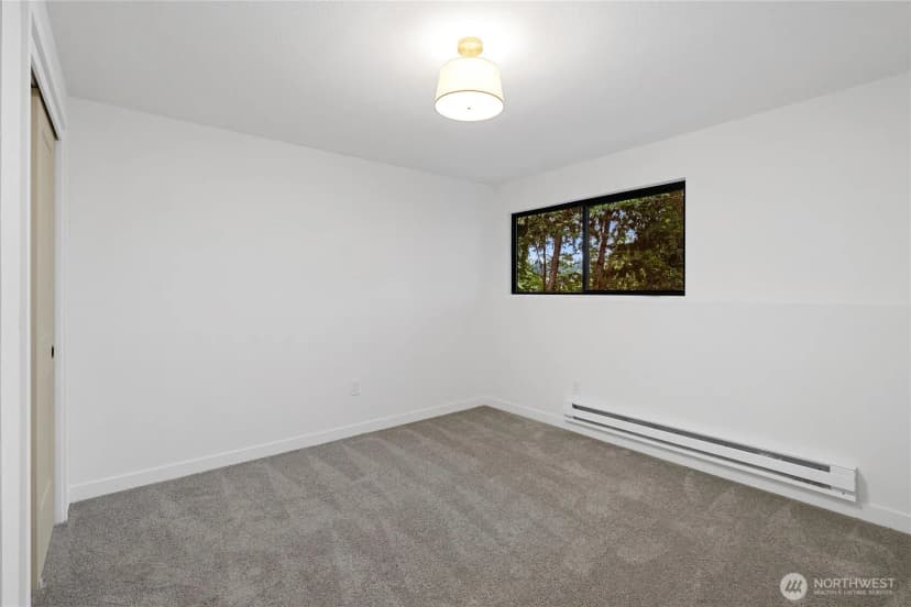 Property photo for 9320 Hoeder Lane, Bothell photo 30