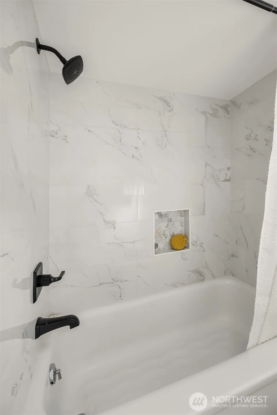 Property photo for 7054 38th Avenue Ne, Seattle photo 14