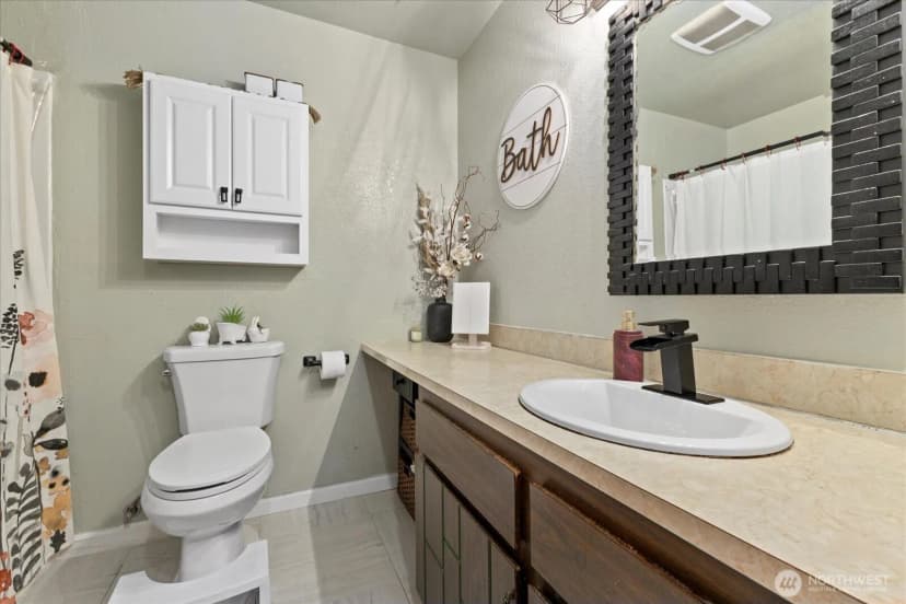 Property photo for 11719 35th Avenue Se, Everett photo 16