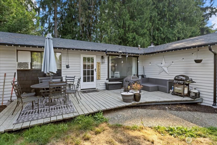 Property photo for 11719 35th Avenue Se, Everett photo 21