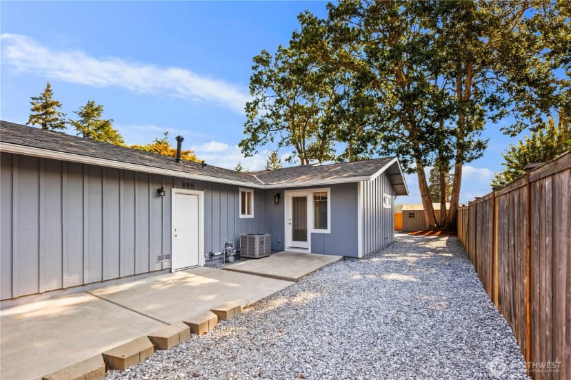 Property photo for 7505 76th Avenue Sw, Lakewood photo 34