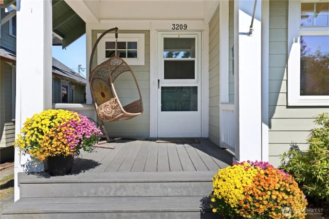 Property photo for 3209 N 28th Street, Tacoma photo 2