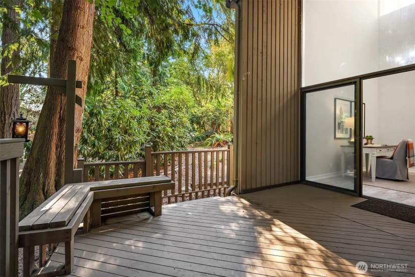 Property photo for 2410 Sahalee Drive W, Sammamish photo 10