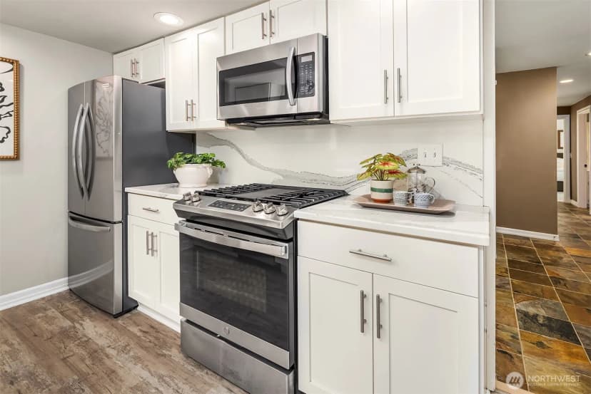 Property photo for 2410 Sahalee Drive W, Sammamish photo 13