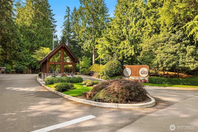 Property photo for 2410 Sahalee Drive W, Sammamish photo 2