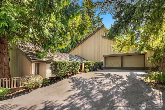 Property photo for 2410 Sahalee Drive W, Sammamish