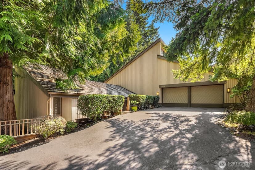 Property photo for 2410 Sahalee Drive W, Sammamish