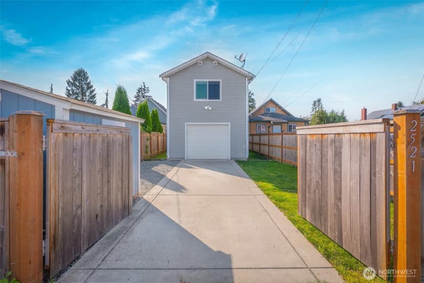 Property photo for 2521 Chestnut Street, Everett photo 23