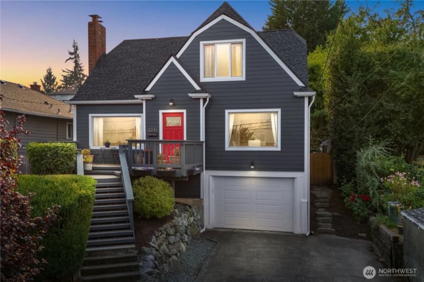Property photo for 3211 37th Avenue Sw, Seattle