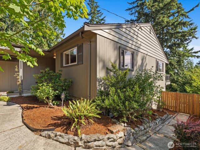 Property photo for 13514 3rd Avenue Ne, Seattle