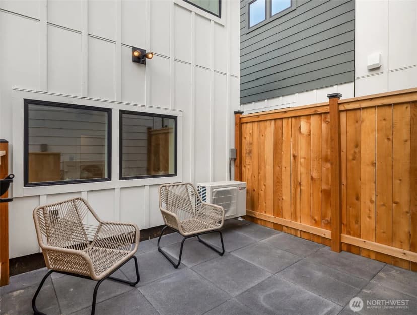 Property photo for 8710 30th Avenue Ne, Seattle photo 13