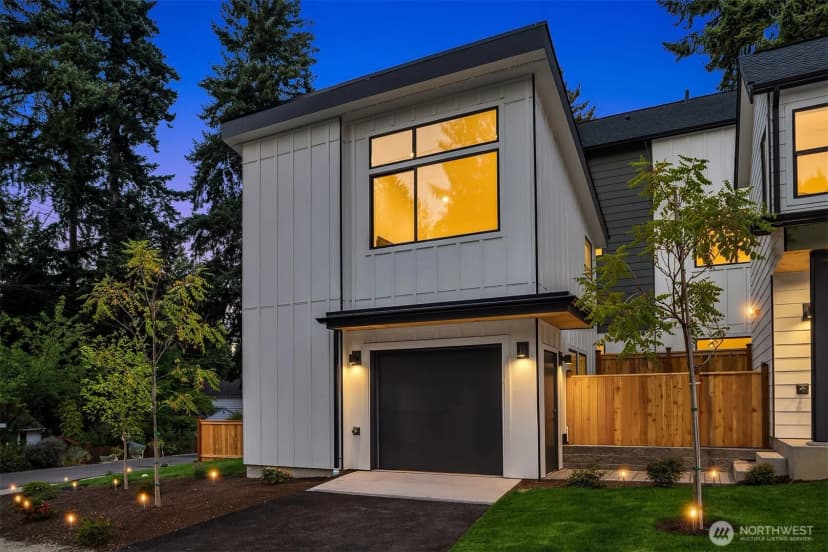 Property photo for 8710 30th Avenue Ne, Seattle photo 24
