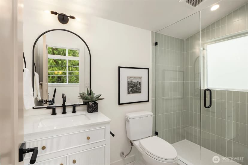 Property photo for 8710 30th Avenue Ne, Seattle photo 27