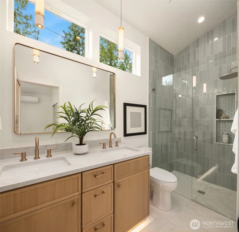Property photo for 8710 30th Avenue Ne, Seattle photo 21