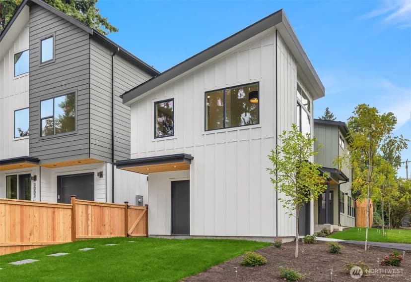 Property photo for 8710 30th Avenue Ne, Seattle photo 23