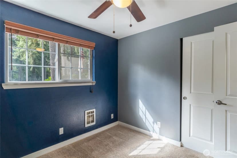 Property photo for 15717 180th Place Ne, Woodinville photo 29