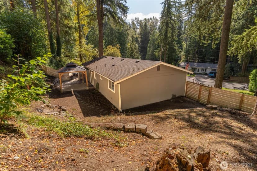 Property photo for 15717 180th Place Ne, Woodinville photo 19