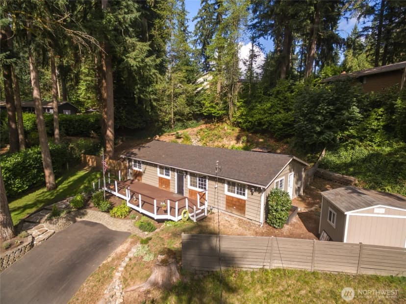 Property photo for 15717 180th Place Ne, Woodinville photo 3