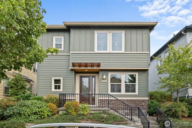 Property photo for 1576 14th Place Ne, Issaquah photo 4